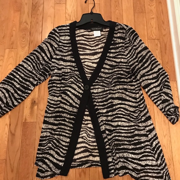 Lightweight Zebra Striped Cardigan - Picture 6 of 6